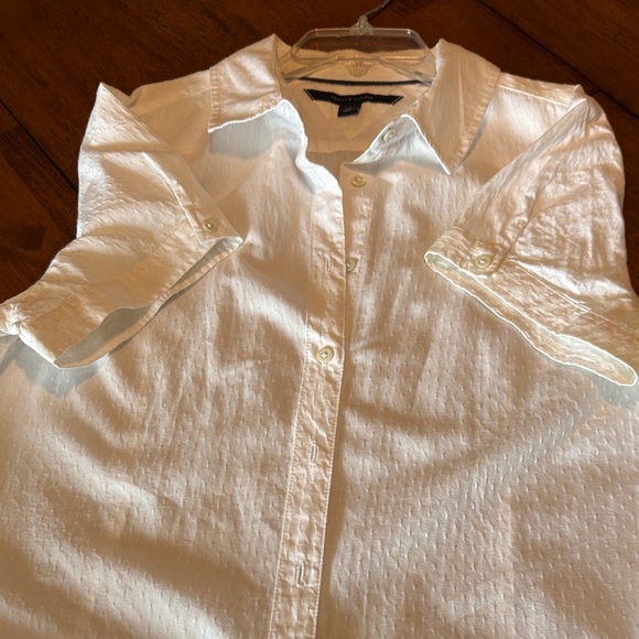 Tommy Hilfiger white Short Sleeve Button-Up Shirt - Picture 6 of 7